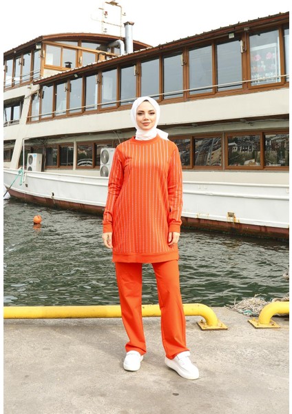 Çizgili Taş Desenli O Yaka Ikili Tesettür Eşofman Takımı - 71187.036 - Oranj