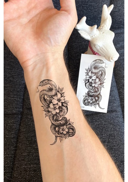 Gerçekci Yılan ve Gül Minimal Geçici Dövme Tattoo