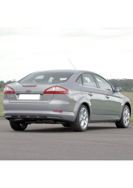 Ford Mondeo Sedan 2007-2010 Sağ Arka Tampon Reflektörü Kedi Gözü