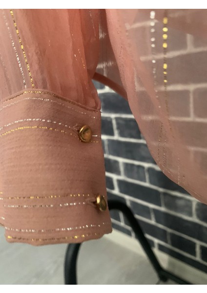 Somon Rengi Transparan Kamili Içi Crop Top Altın Düğme Detaylı Sırt Dekolteli Fularlı Tül Bluz fırsatları