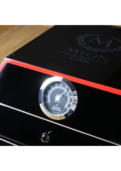 Myon Paris Pyramid Humidor Puro Kutusu Mat Siyah 50's