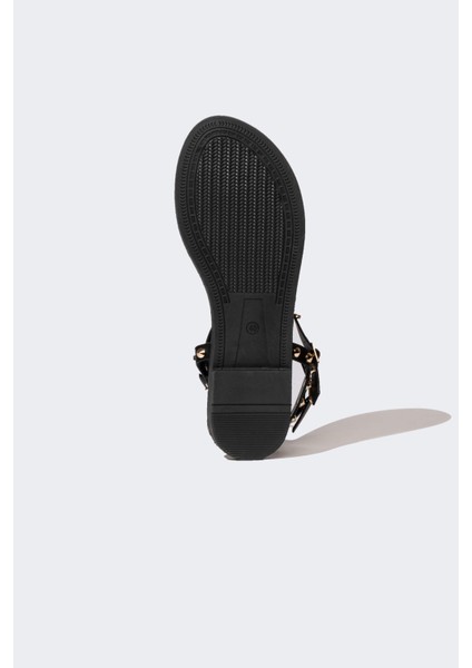 Kadın Düz Taban Parmak Arası Sandalet B8604AX24SM