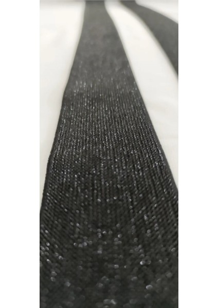 4cm Genişlikte Düz Siyah Simli Lastik Şerit / 1 Metre