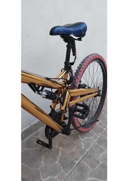 Gold Altın Varak Yapışkanlı Araç Aksesuar Mobilya Folyosu (50CMX122CM)