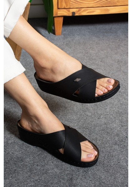 Kadın Rahat Yumuşak Çapraz Anatomik 4,5 cm Hafif Topuklu Günlük Comfort Kadın Terlik
