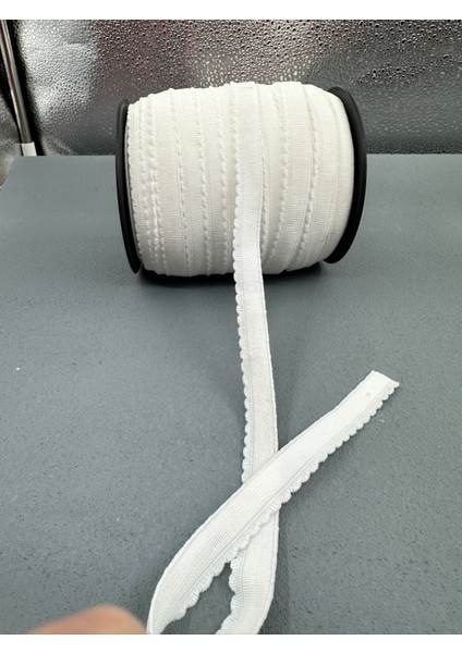 1.5 cm Iç Çamaşır Lastiği-5 Metre-Ekru-Şardonlu Papatya