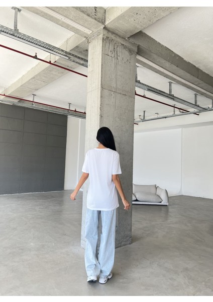 Orange Baskılı Yapay Zeka Tasarımı Penye Oversize %100 Pamuk Kadın T-Shirt fiyatları