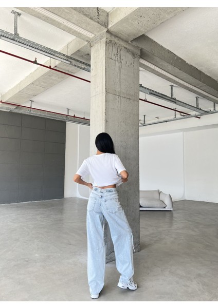 Papyonlu Oyuncak Ayı Baskılı Yapay Zeka Tasarımı Penye Oversize %100 Pamuk Kadın T-Shirt
