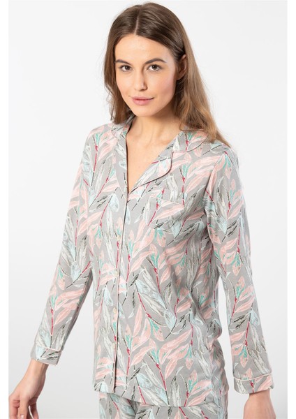 3394 Kadın Yapraklı Desenli Uzun Kollu Gömlek Yaka Pijama Takımı-Gri indirimleri