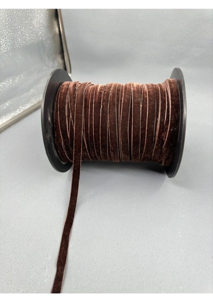 1 cm Düz Kadife-5 Metre