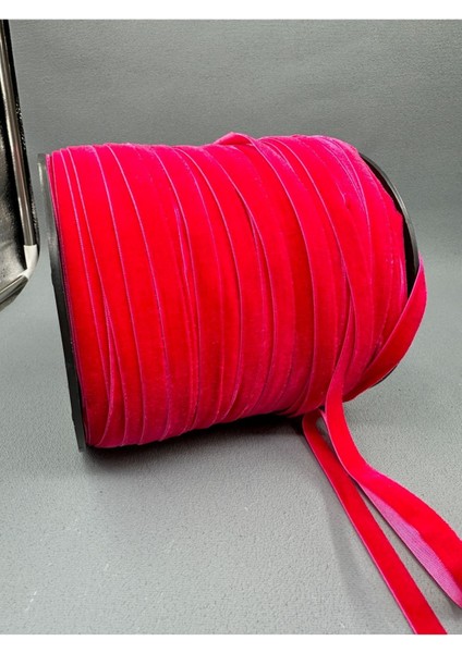 1 cm Düz Kadife-5 Metre