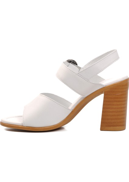 9750 Beyaz Deri Kadın Topuklu Sandalet fiyatları