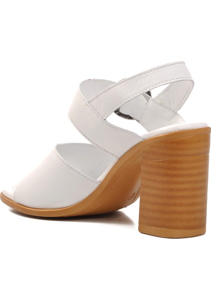 9750 Beyaz Deri Kadın Topuklu Sandalet fırsatları
