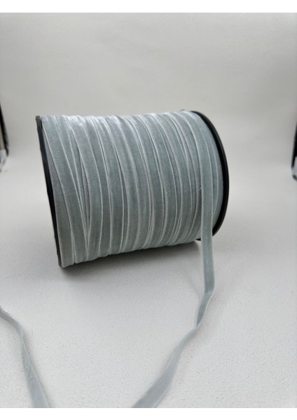 1 cm Düz Kadife-5 Metre