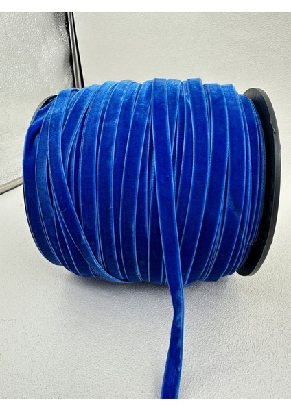 1 cm Düz Kadife-5 Metre