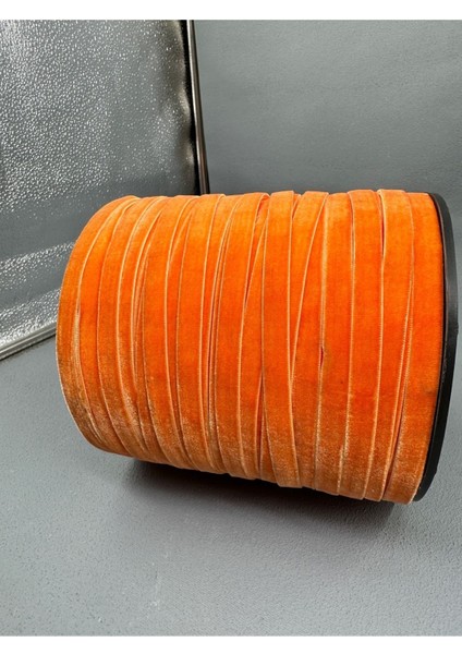 1 cm Düz Kadife-5 Metre