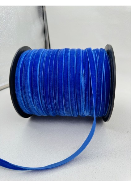 1 cm Düz Kadife-5 Metre