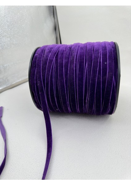 1 cm Düz Kadife-5 Metre