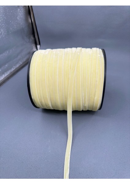 1 cm Düz Kadife-5 Metre fiyatları
