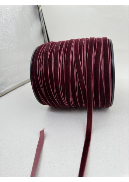 1 cm Düz Kadife-5 Metre