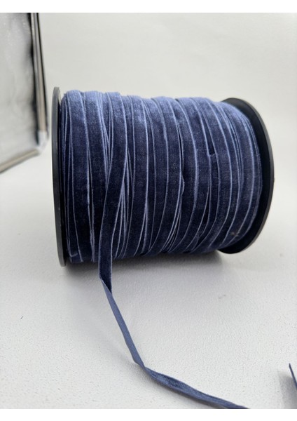 1 cm Düz Kadife-5 Metre