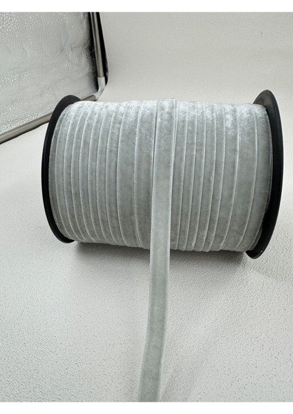 1 cm Düz Kadife-5 Metre