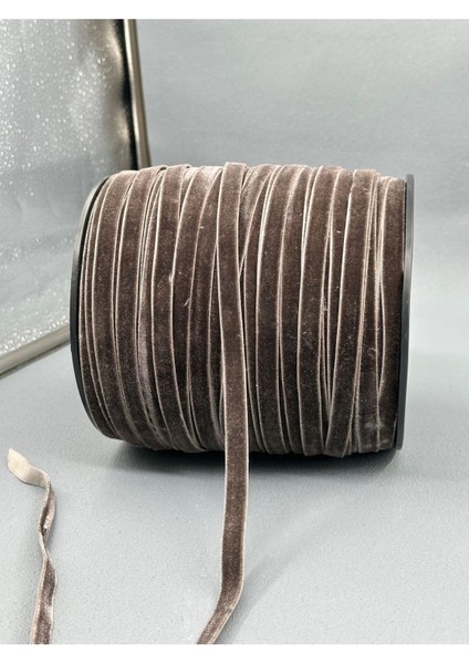 1 cm Düz Kadife-5 Metre