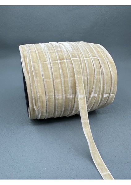 1 cm Düz Kadife-5 Metre