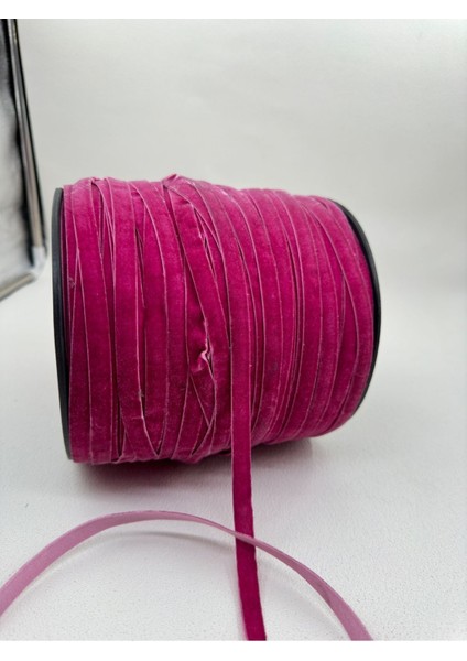 1 cm Düz Kadife-5 Metre