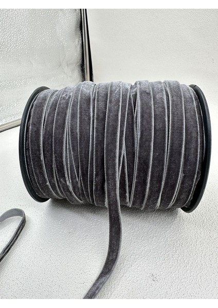 1 cm Düz Kadife-5 Metre