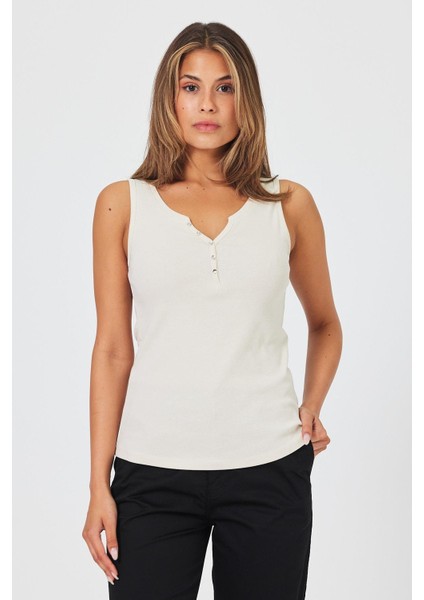 Kadın Matilda Bej Düğme Detaylı Vücuda Oturan Atlet modelleri