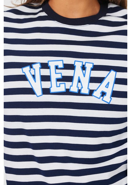 Kadın Vena Jeans Baskılı Bisiklet Yaka Regular Fit Lacivert-Beyaz Çizgili T-Shirt modelleri