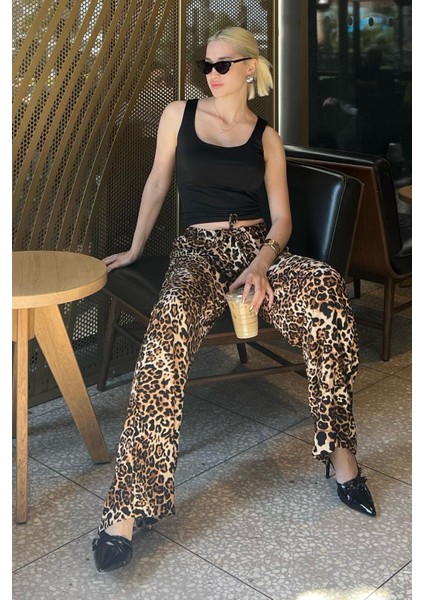 Bej Ayarlanabilir Bel Leopar Desenli Bol Paça Pantolon MG2095