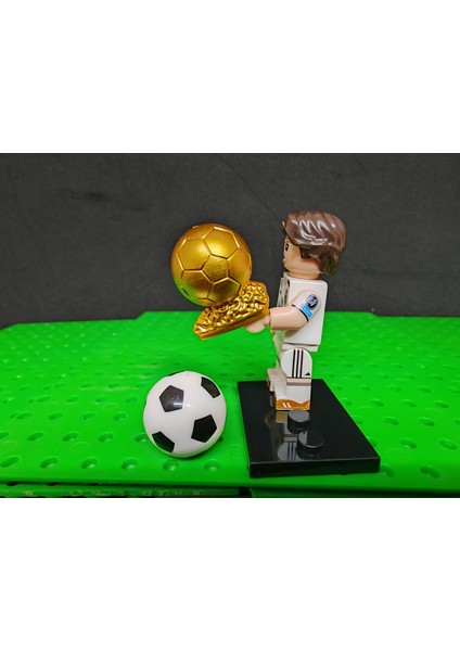 Real Madrid Mini Figür Luka Modric  X-459