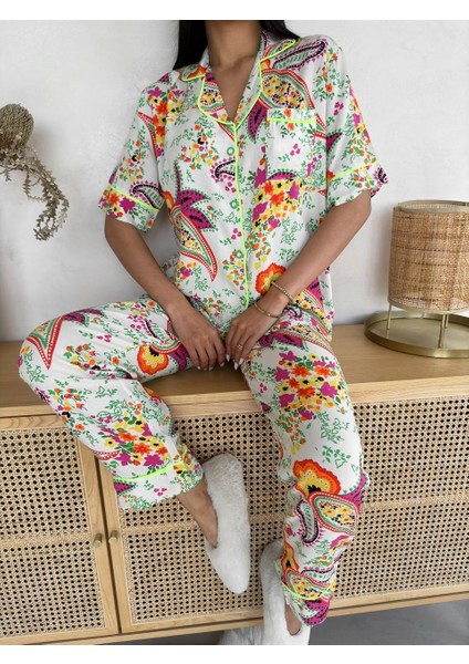 Kadın Etnik Desen Gömlek Yaka Cep Detaylı Kısa Kol Dokuma Viskon Pijama Takımı modelleri