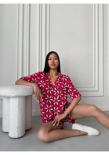 Papatya Desen Gömlek Yaka Cep Detay Kısa Kol Viskon Şortlu Dokuma Pijama Takımı