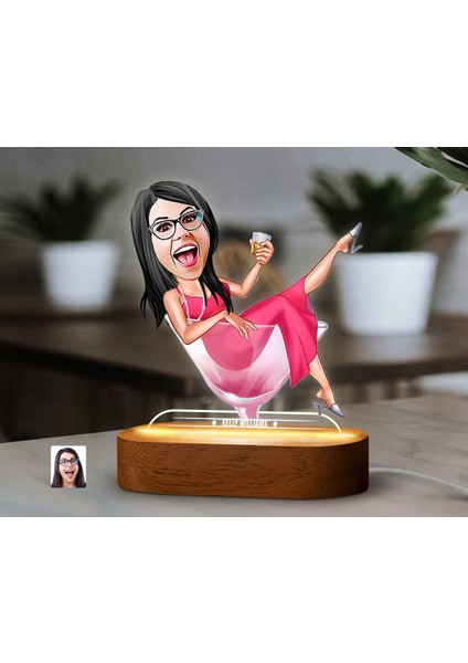 Kişiye Özel Kadın Karikatürlü Dekoratif 3D Biblo LED Işıklı Gece Lambası-3, Sevgiliye Hediye, Arkadaşa Hediye, Doğum Günü Hediyesi