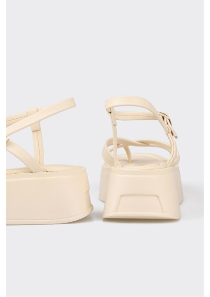 Bej Deri Kadın Dolgu Topuk Sandalet indirimleri