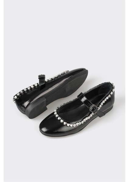 Siyah Deri Kadın Günlük Ayakkabı modelleri