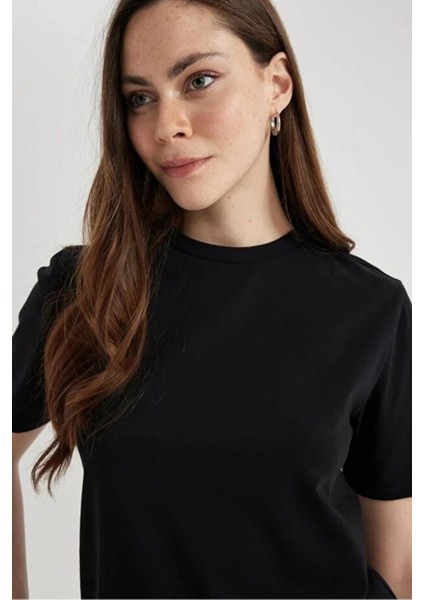 Giyim Odam Bisiklet Yaka Kısa Kollu Tişört fiyatları