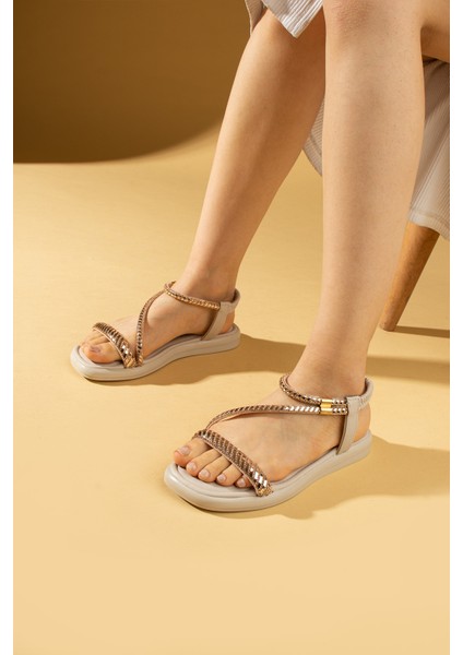 Brikon Taş Biyeli Comfort Taban Arkası Lastikli Kadın Sandalet 57-289-24