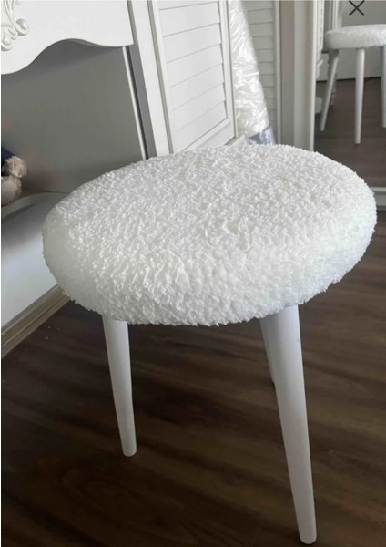 Gürgen Ahşap Retro Ayak Dekoratif Beyaz Peluş Puf Tabure Bench Koltuk Sandalye modelleri