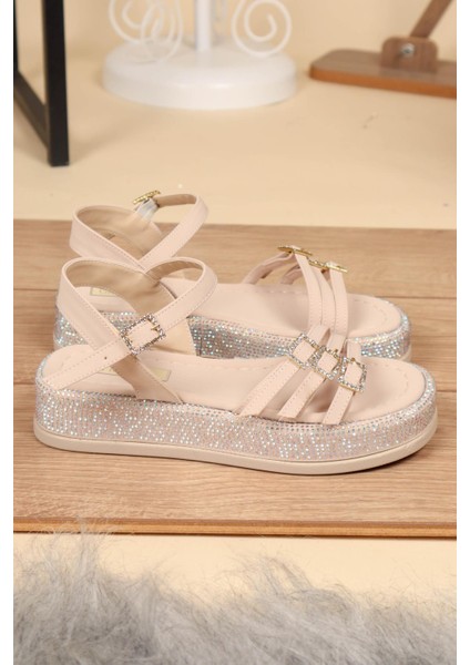 Bilek Bağlı Tabanı Taşlı Sandalet Ten
