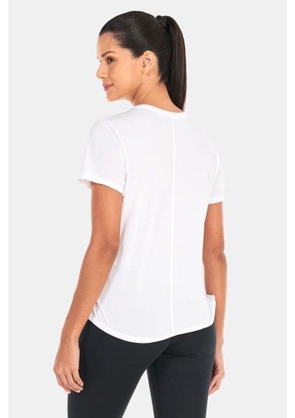 Dri-Fit One Swoosh Graphic Running Standart Fit Kesim Beyaz Kadın Tişört fiyatları