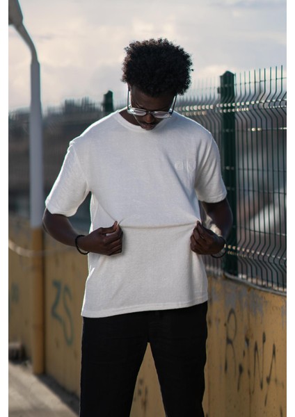 Bisiklet Yaka Havlu Kumaş Yarı Oversize (Hafif Geniş Model) T-Shirt fiyatları