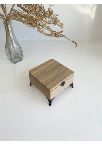 Doğal Ahşap Takı Kutusu Ahşap Saklama KUTUSU(CEVİZ)(BOY:11CM EN:11CM Yük:7,5cm) fiyatları