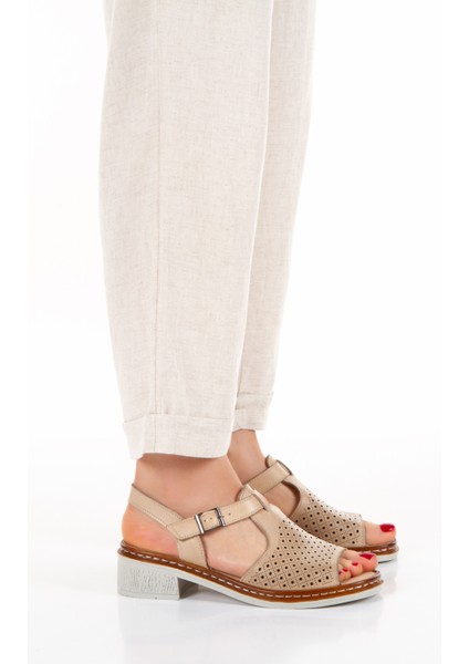 Iç Dış Deri Ortopedik Taban Kadın Sandalet