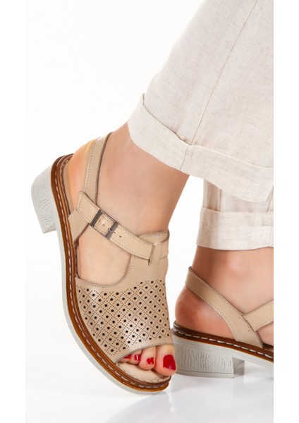 Iç Dış Deri Ortopedik Taban Kadın Sandalet modelleri