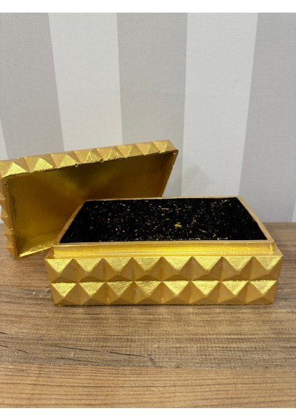 Iki Cadı Tasarım, Altın Varak Dekoratif Kutu - Konsept Obje
