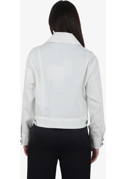 Beyaz Kadın Denim Ceket GIKD05156 modelleri